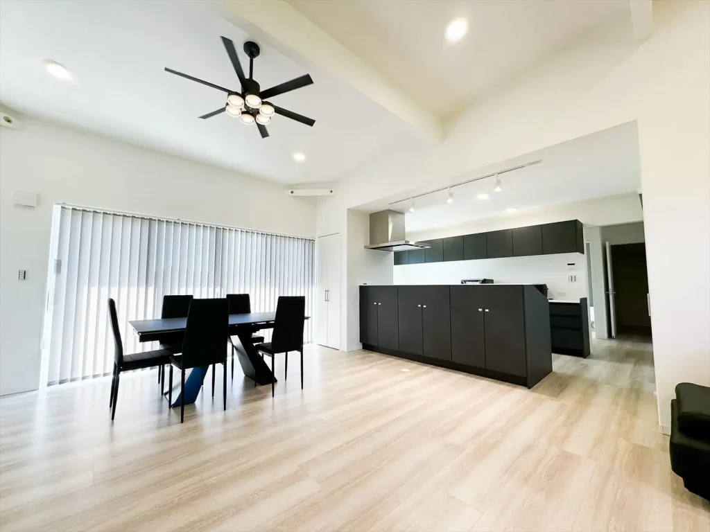 下がり天井は何のため？メリット・デメリットを知って上手に取り入れるSUUMOお役立ち情報