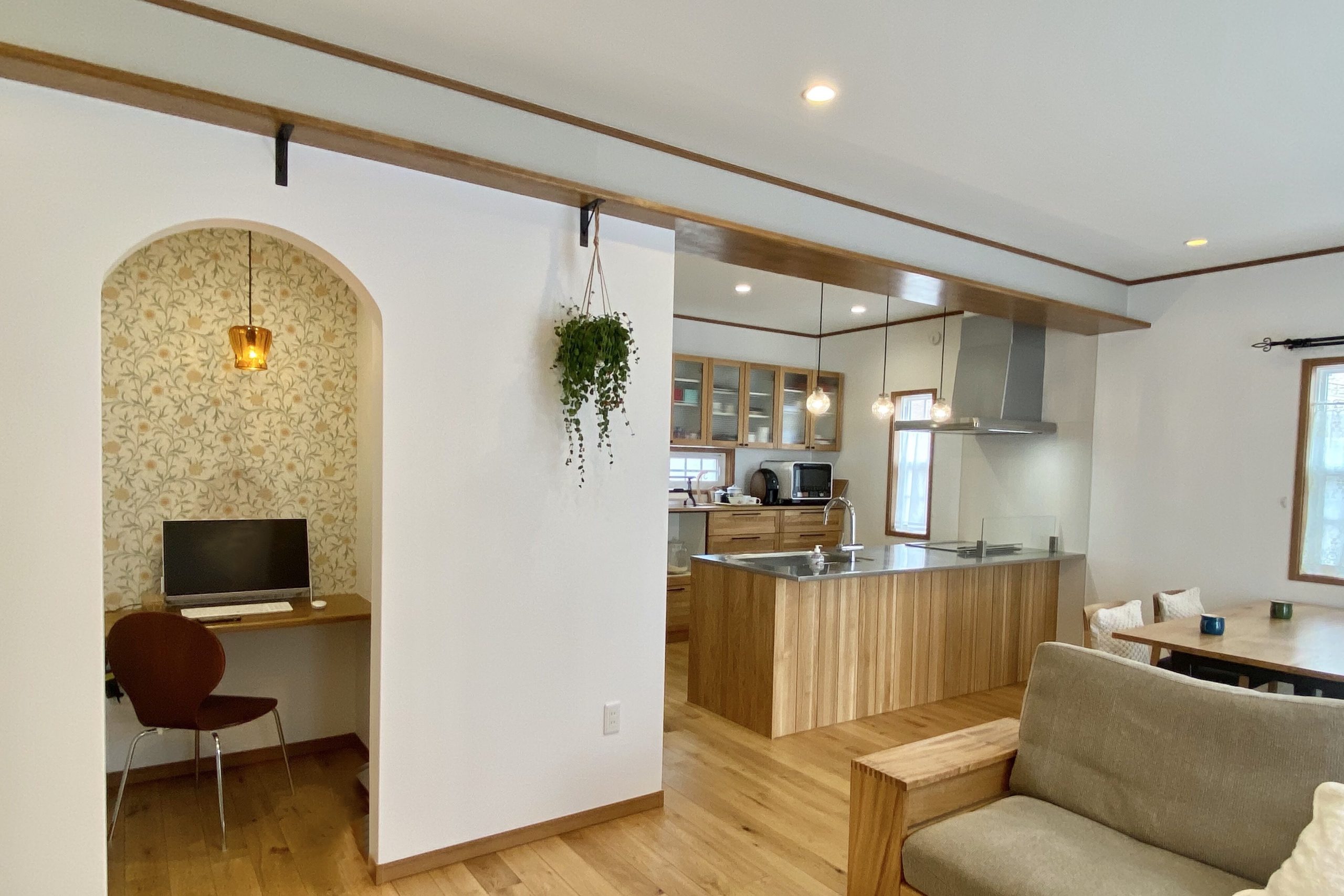 狭いリビングでも快適に◎広く見せる収納のアイデア6つCOVEARTH MAGAZINE