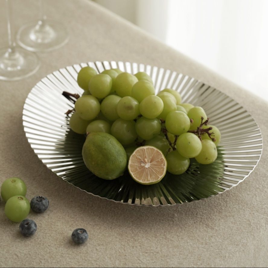 トレイアンティーク シルバー 公式 アンティークショップ Handle イギリス蚤の市 シルバープレート製 可愛いシェルトレイ