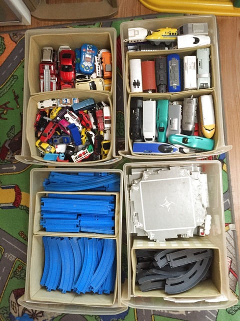 プラレールの収納アイデア。車両やレールの使いやすい収納方法 IKEA・無印良品・100均