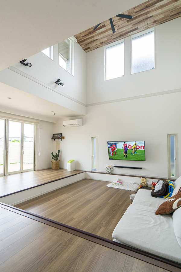 注文住宅 ダウンフロアリビングのおしゃれな間取り実例やメリット・デメリットを紹介 - コラム一覧 - お役立ちコラム - パナソニック ホームズ -Panasonic