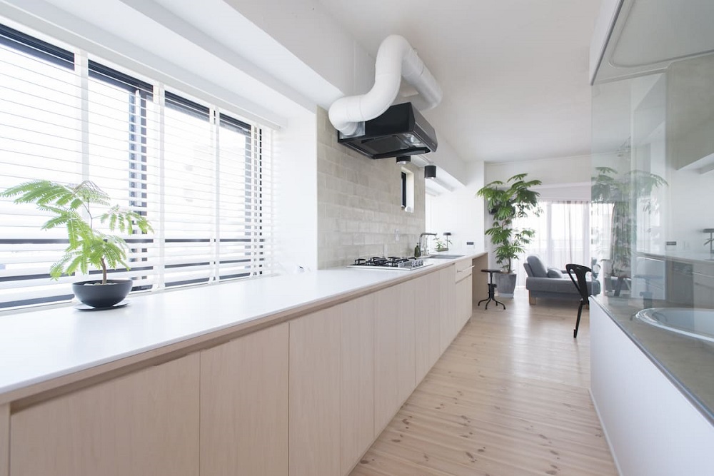 壁付けキッチンの収納は、アイデア次第でたっぷり＆スッキリ！リノベーション・リフォーム・新築ならスタイル工房