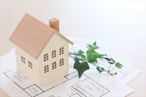 住宅の中心の求め方 - 飛星派風水応用 - 飛星派風水で住宅開運スマホ版