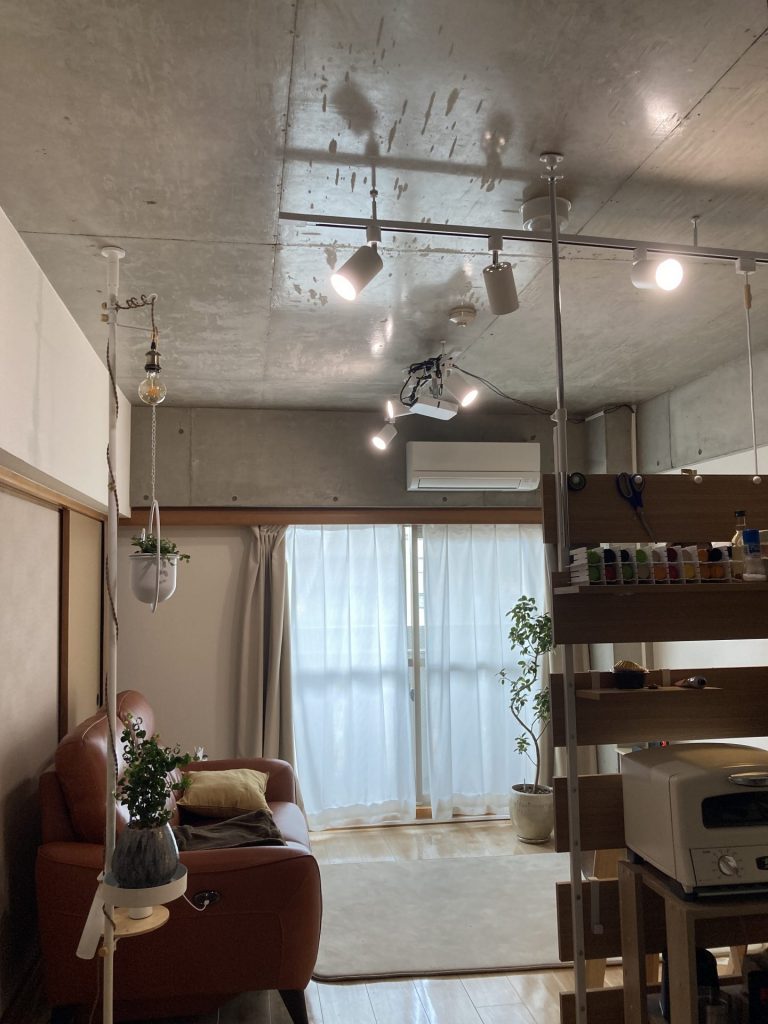 キッチンカウンター 間仕切り棚として人気！おしゃれな食器棚兼カウンターのおすすめランキングわたしと、暮らし