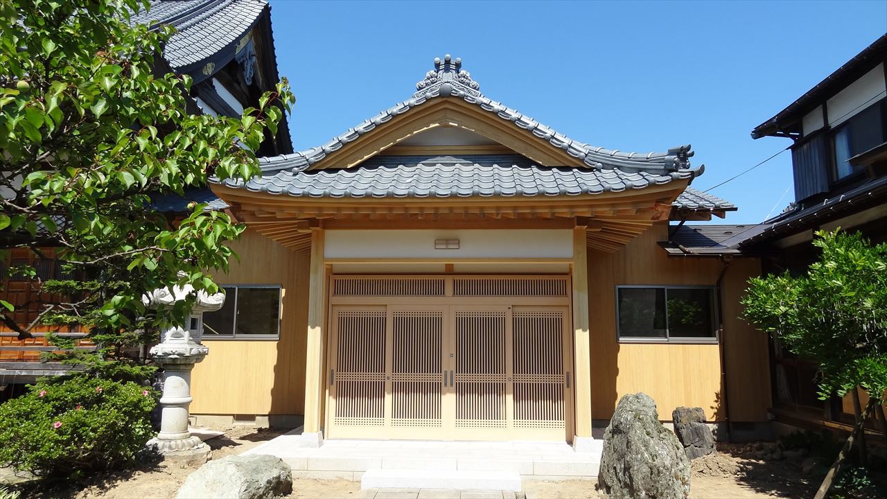 ゆったり玄関の純和風住宅 K様邸 -新築施工事例 注文住宅LA・SEEK 丸信の家丸信住宅産業の今までの新築施工例のご紹介です