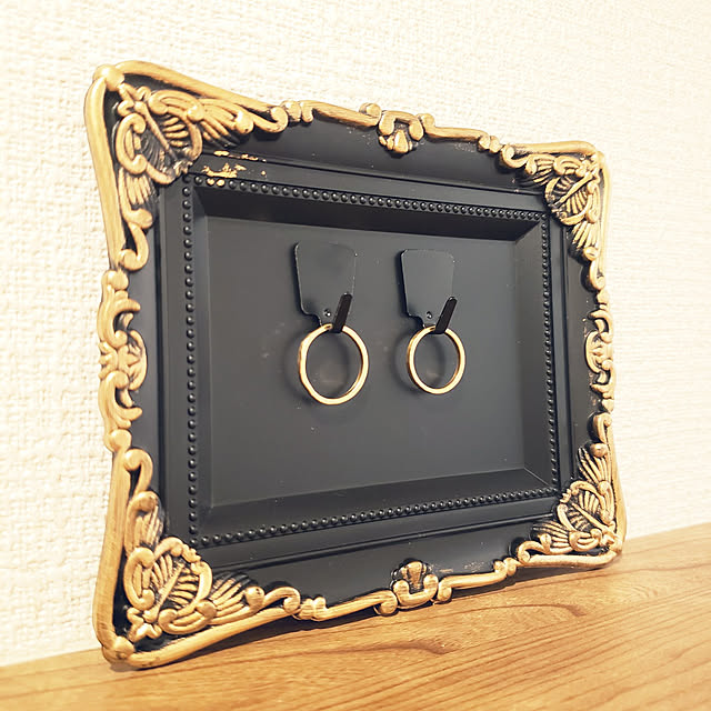 Umbra ジュエリースタンド フェリス リングホルダージュエリーケース リング 指輪 リングケース おしゃれ 木製 ベルベット 収納ケースディスプレイ アクセサリーケース 大容量 インテリア イヤリング 幅19cm 収納 飾る39ショップインテリアパレット