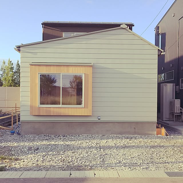 平屋のおしゃれな外観の10つのポイント外壁や外構はどうする？かっこいいデザインの注文住宅 - コスモの日常や家づくりの情報について更新していきます