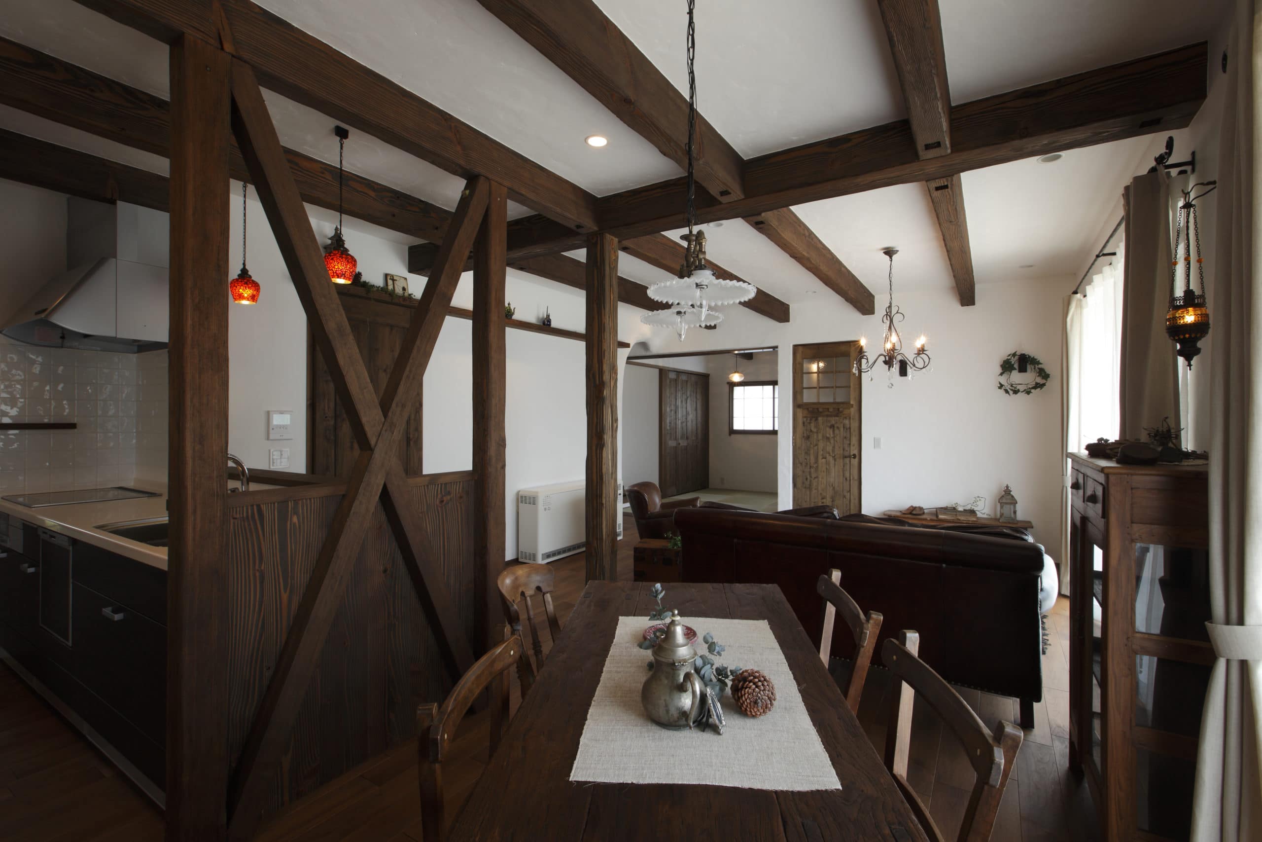 フランスの住宅事情１ 〜新築より中古物件をリノベ〜ラフェルム - アンティークな新築住宅