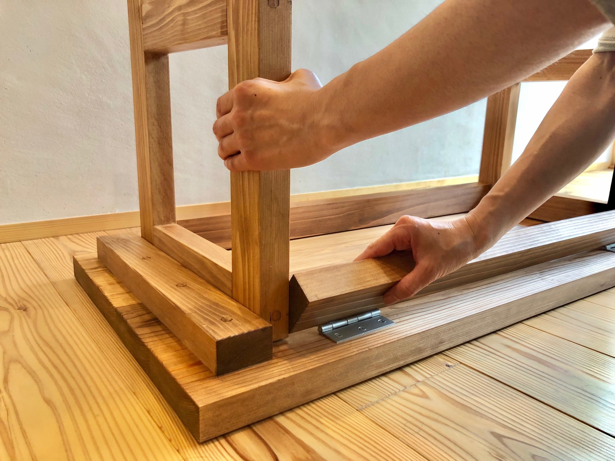 材料費2,300円 特殊な工程は一切なし！フォールディングテーブルのDIYに挑戦CAMP HACK キャンプハック