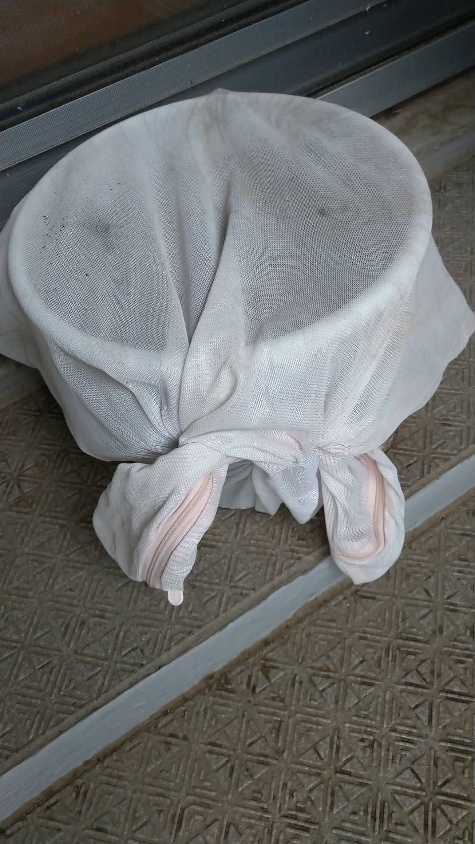 コスパ良し、気軽に始めるバケツコンポスト。1か月後の状態 – 子育て専業主婦のゆるいブログ