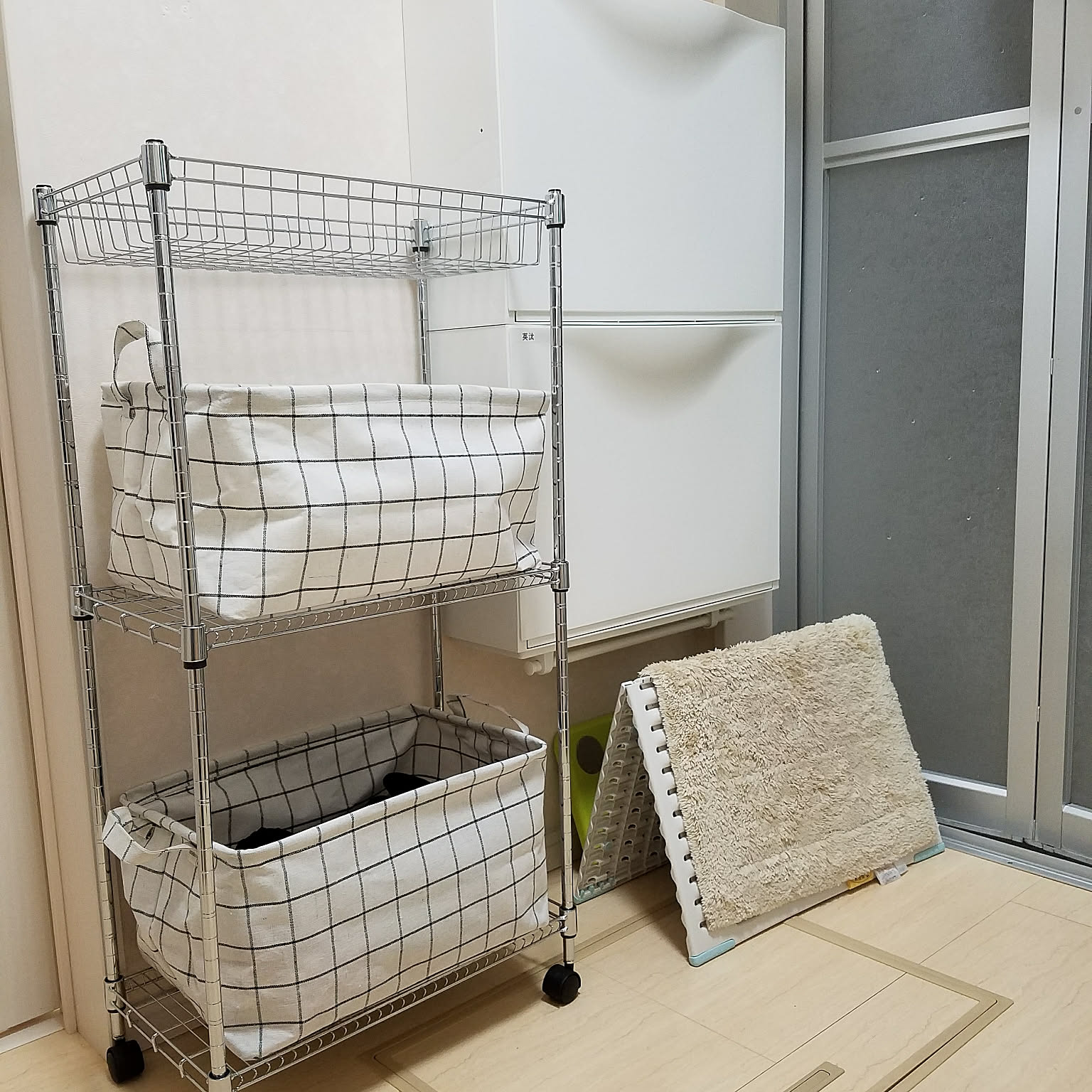 100均 ダイソー争奪戦!!収納ができて移動も簡単で便利!!新商品が人気すぎる!! DAISO