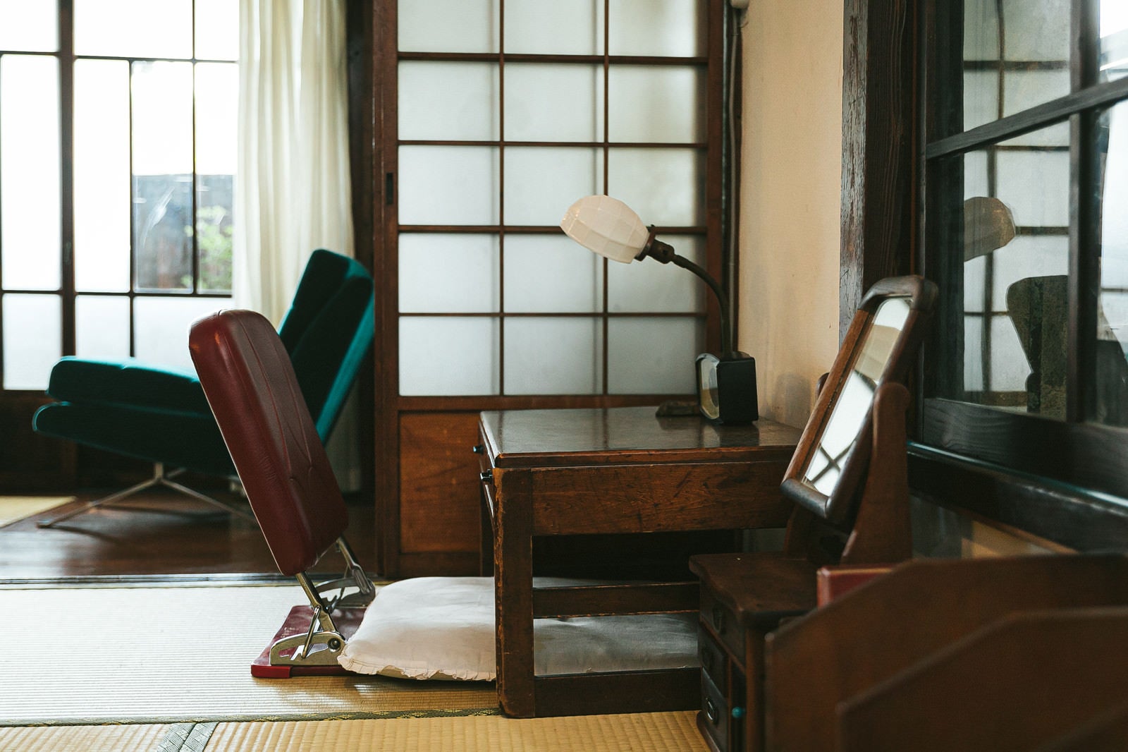 昭和レトロ 文机 座机 書斎机 古民家家具 高級天然木材 ヴィンテージ 木目Yahoo!フリマ 旧PayPayフリマ