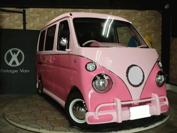目に鮮やか キュートで目立つ！カワイイピンクカラーの車まとめカーナリズム
