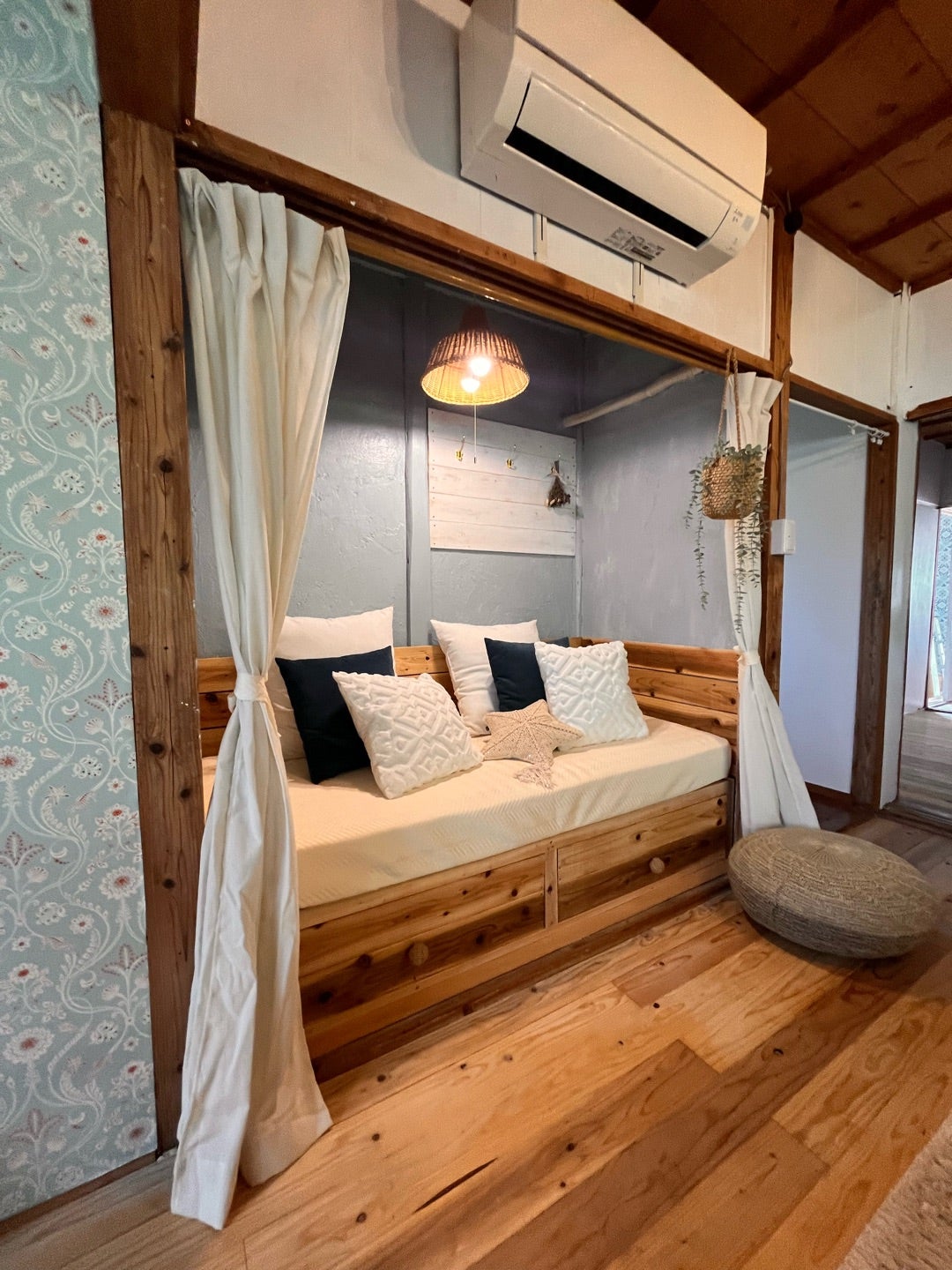 押入れをDIYしてお気に入りスペースにArtist 佳苗KANAE