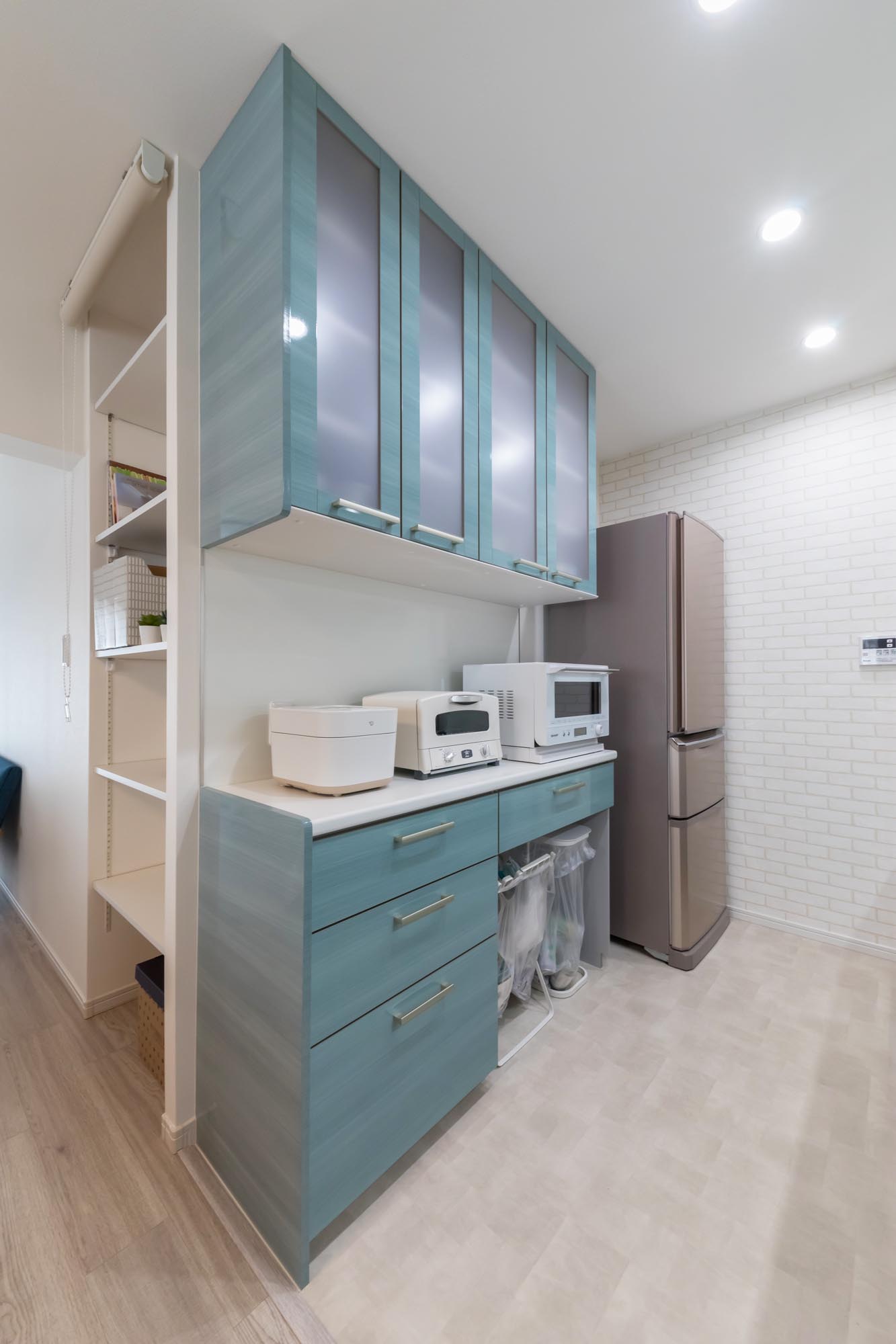 シンプルモダンな北欧風キッチンリフォームのポイントナサホームマガジン