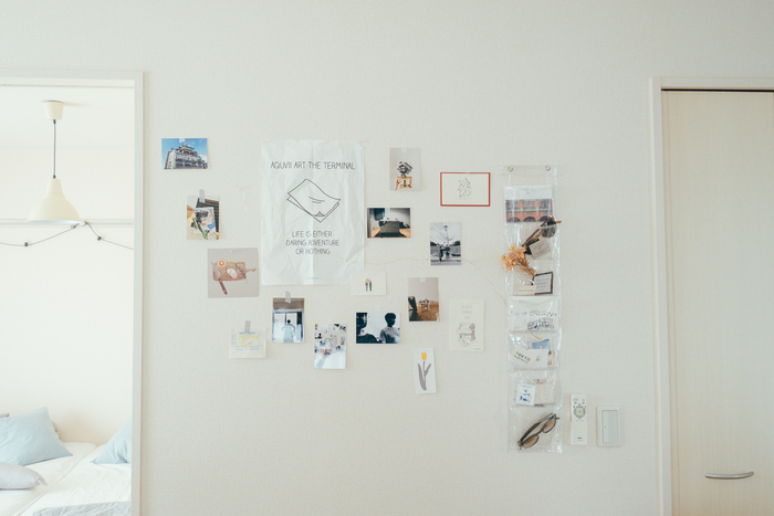 ポストカードのおしゃれな飾り方をご紹介！WEBOO ウィーブー暮らしをつくる