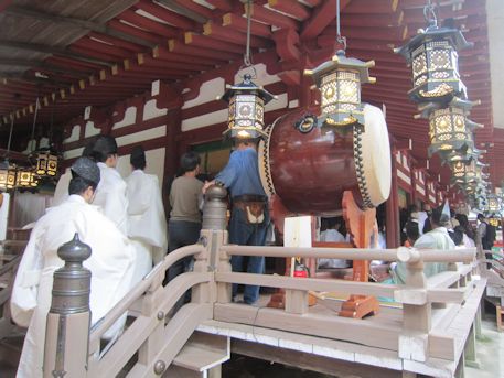 チキンのお腹を1回押してください「おでんでん」兵庫県尼崎市神田南通 - タベノミー