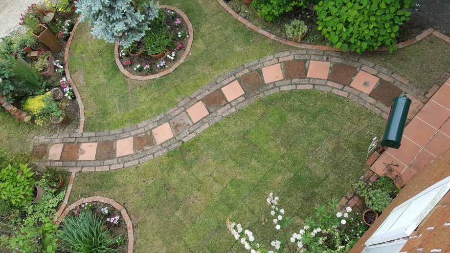 お金のかからない庭 お金をかけない庭作り～ガーデン豆知識