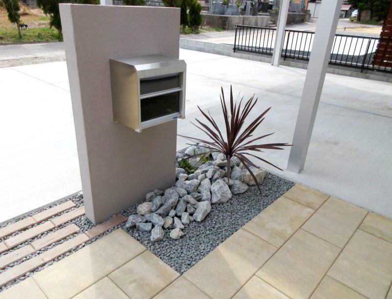 玄関前 植栽」のアイデア 120 件ガーデン デザイン, 玄関 植木, ガーデンプラン