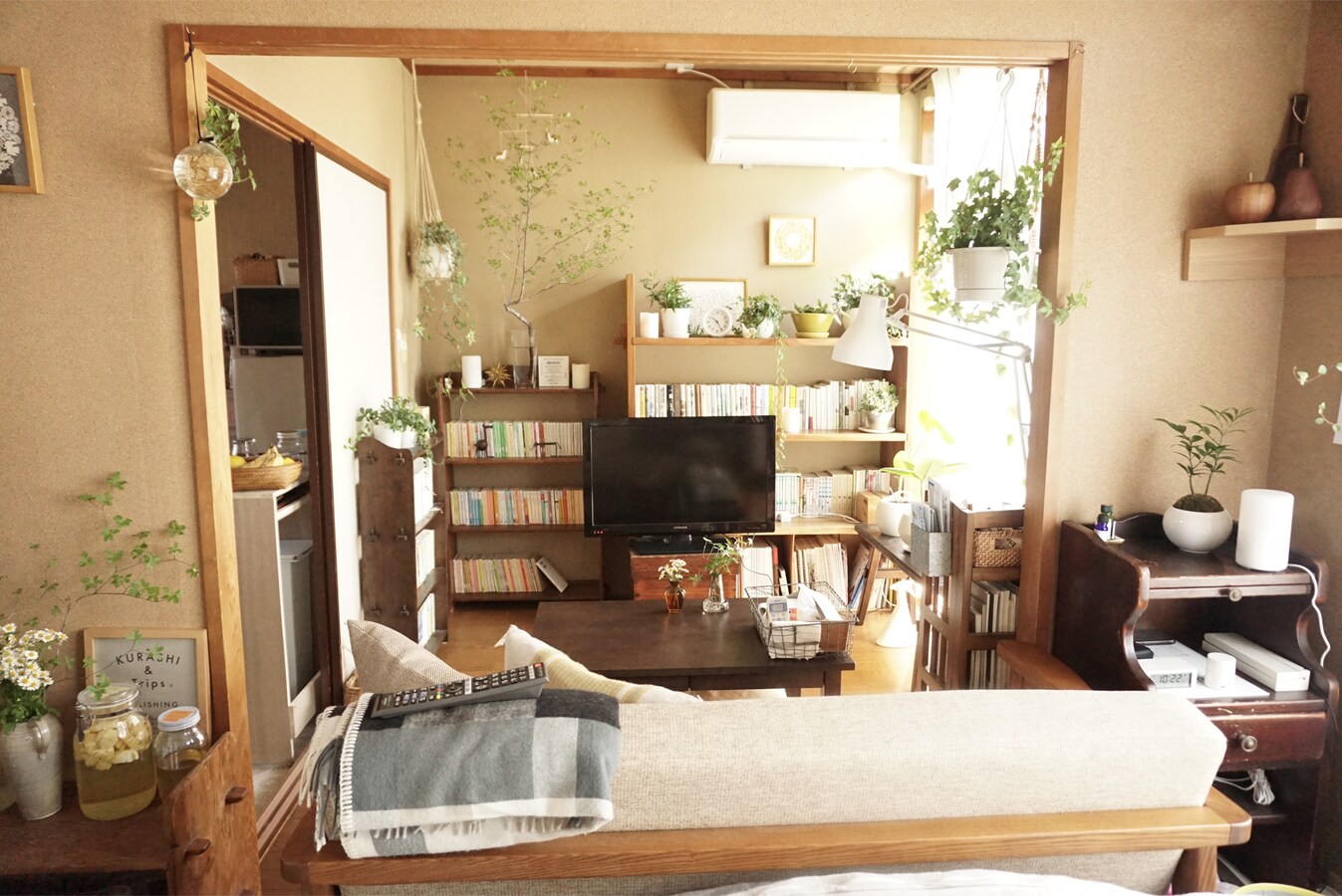 一人暮らしの女性向けインテリア実例と即マネできるおしゃれアイテム │ エア・リゾーム マガジン