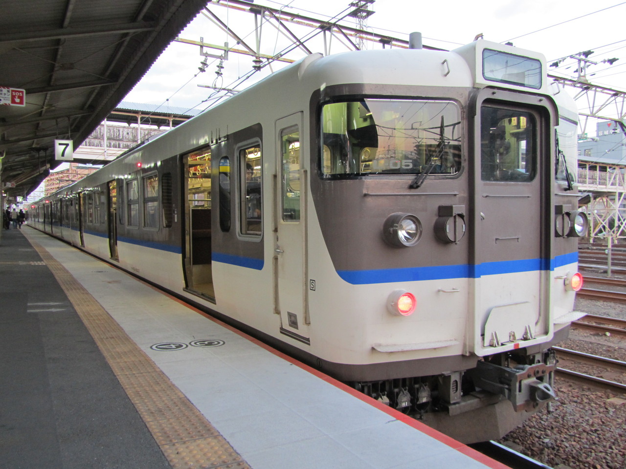 下関駅から徳山駅までの山陽本線車窓からの風景の写真素材 [67717693] - PIXTA