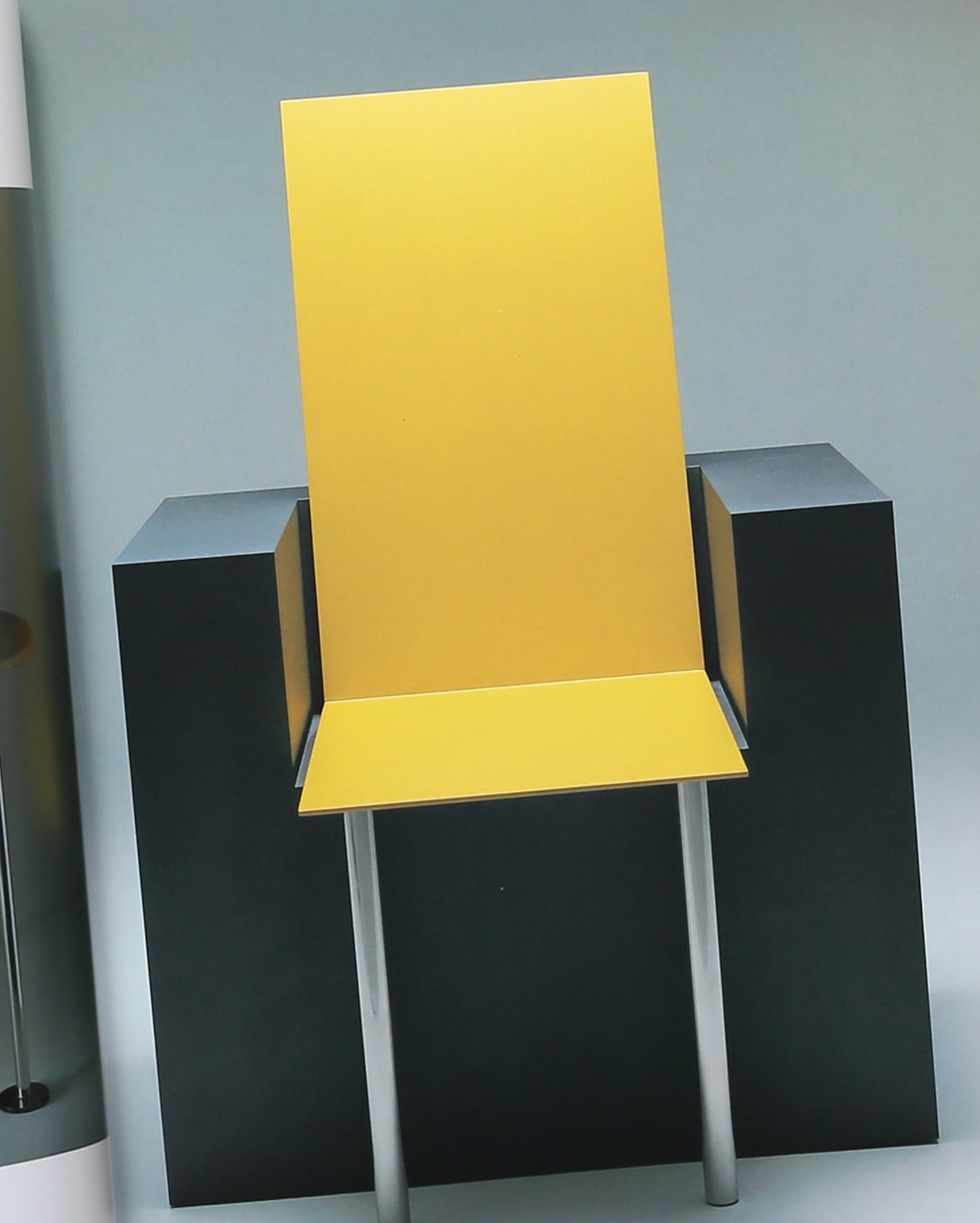 ポストモダン ゴミ箱 インテリア ポップ 収納 ミッドセンチュリー ミッドセンチュリー×ポストモダン×プリミティブアート！ロンドンスタイルの暮らし2人暮らし1LDKキオク的サンサク -記憶的散策