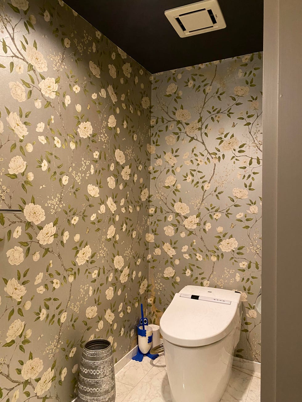 トイレ壁紙の失敗しない選び方おしゃれ実例と機能・費用まで徹底解説リフォーム会社紹介サイト「ホームプロ」