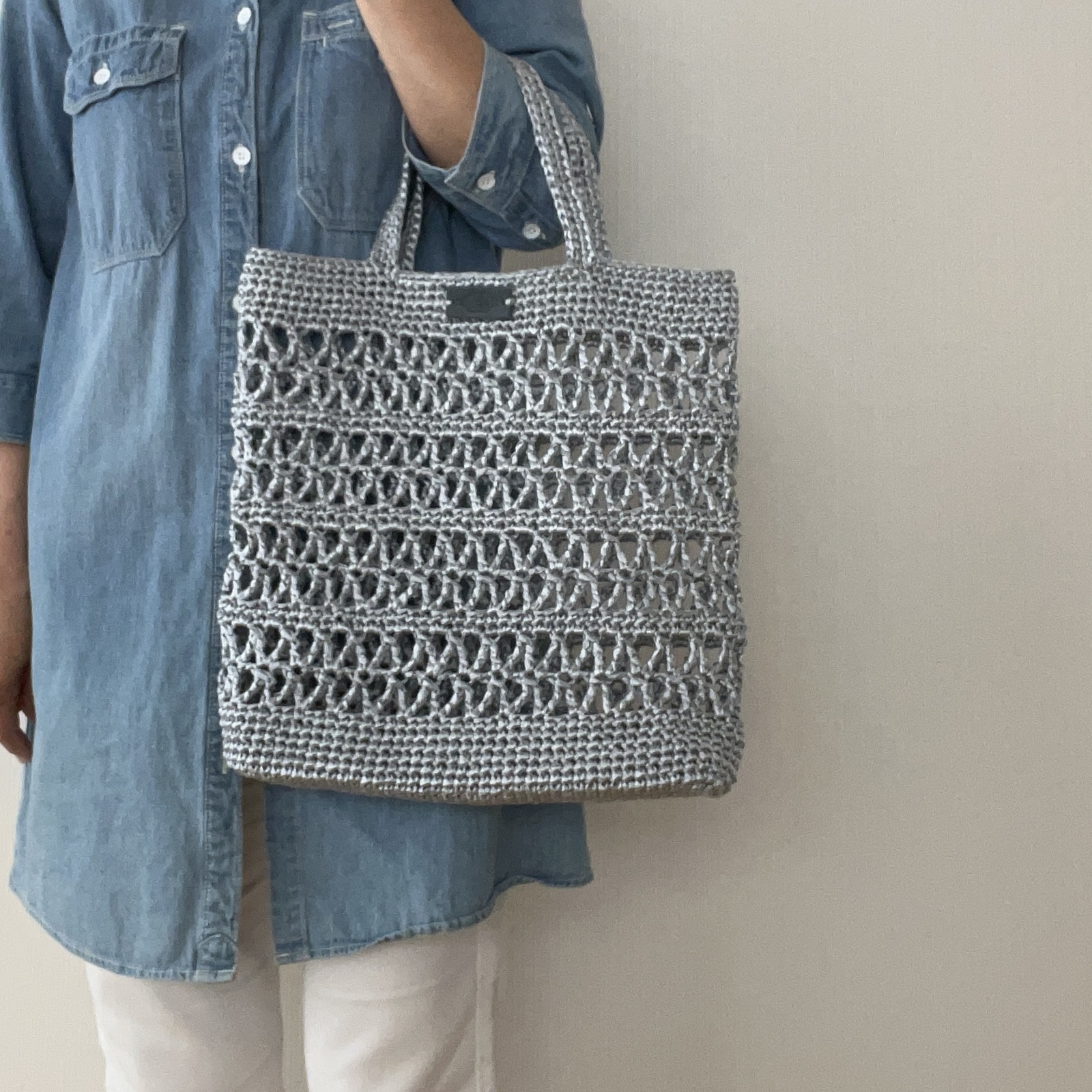 荷造り用のビニール紐で 松編みバック完成しました *^^*san amiamiさん動画参考ハンドメイドビニールバッグTikTok