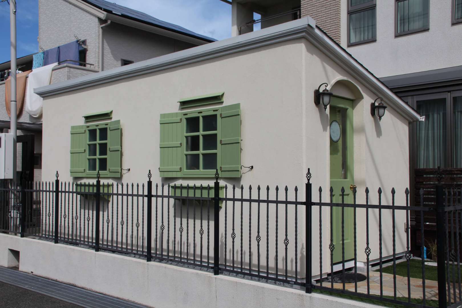 愛知発 改造コンテナ承ります 中古 海上コンテナ 20フィート 仮設 倉庫 物置 バイクガレージ