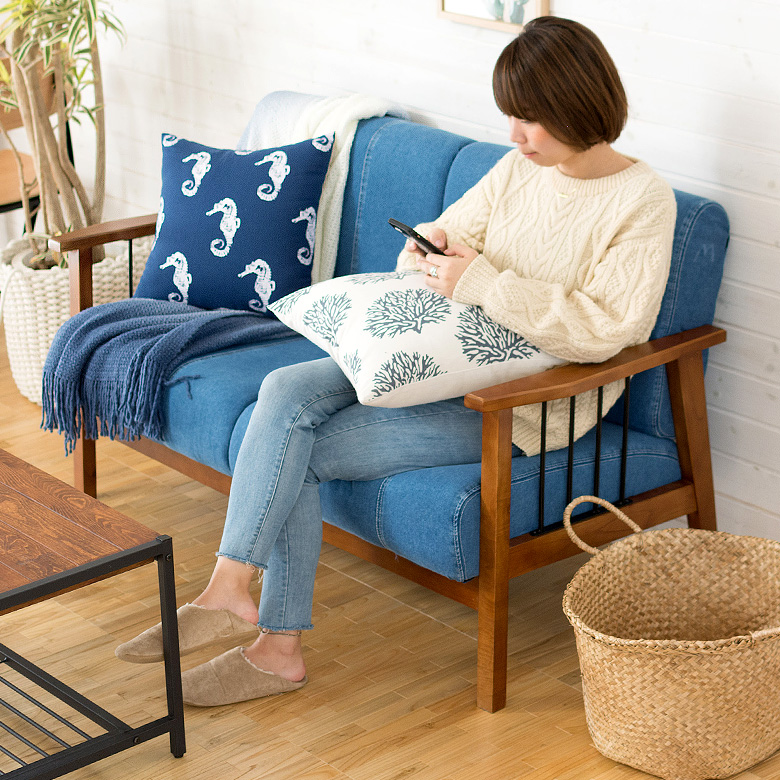 手軽に模様替え！人気のデニムソファカバーのおすすめ5選