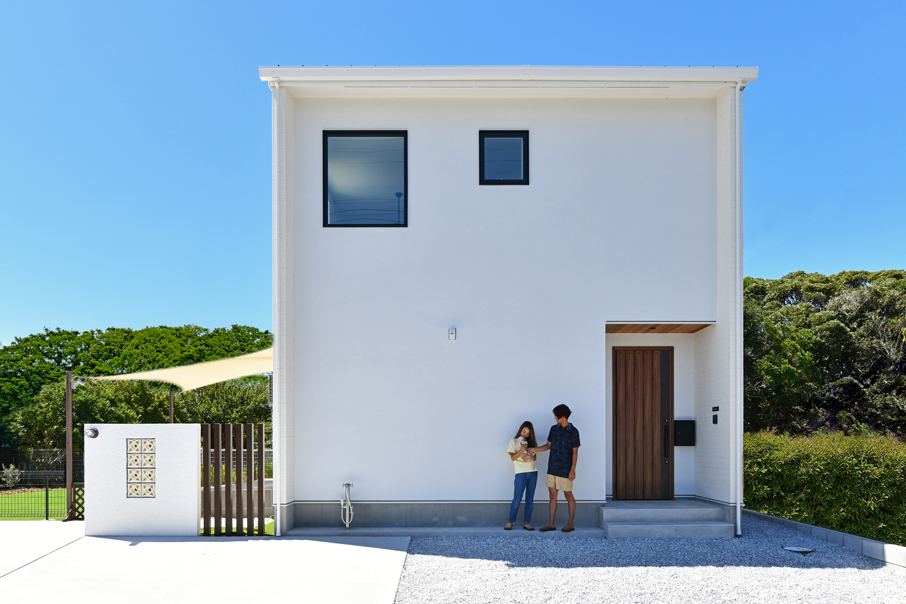 木の格好良さを生かした四角い家。注文住宅 FRAMEシリーズ「BOX」注文住宅施工事例福岡・久留米の注文住宅会社ホームラボ