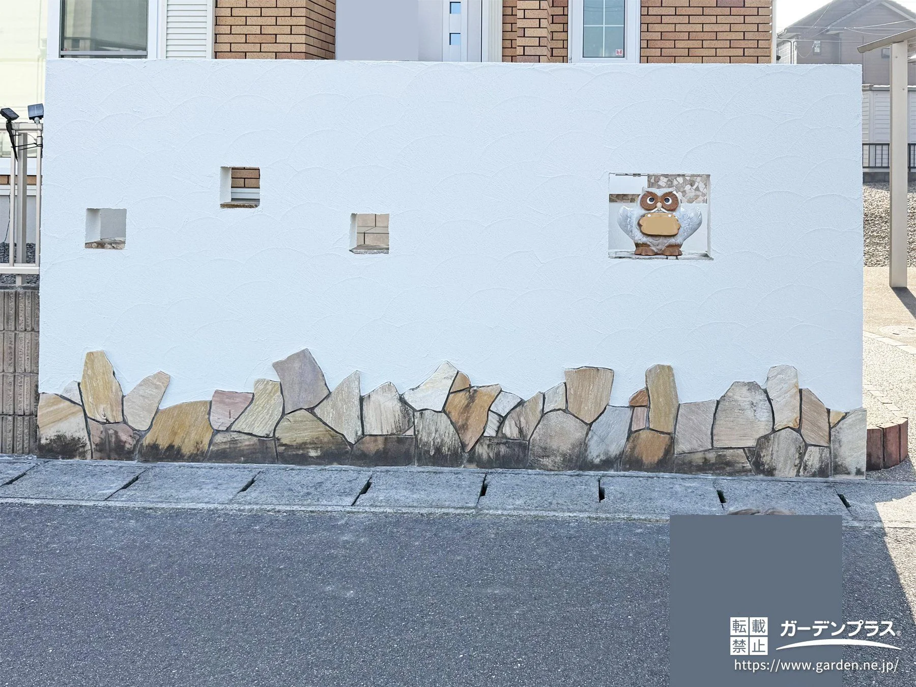 そとん壁」がオススメです！ランニングコストが安い高断熱住宅に組み合わせる外壁には。京都長岡京市の壁紙提案と高気密高断熱が得意な工務店