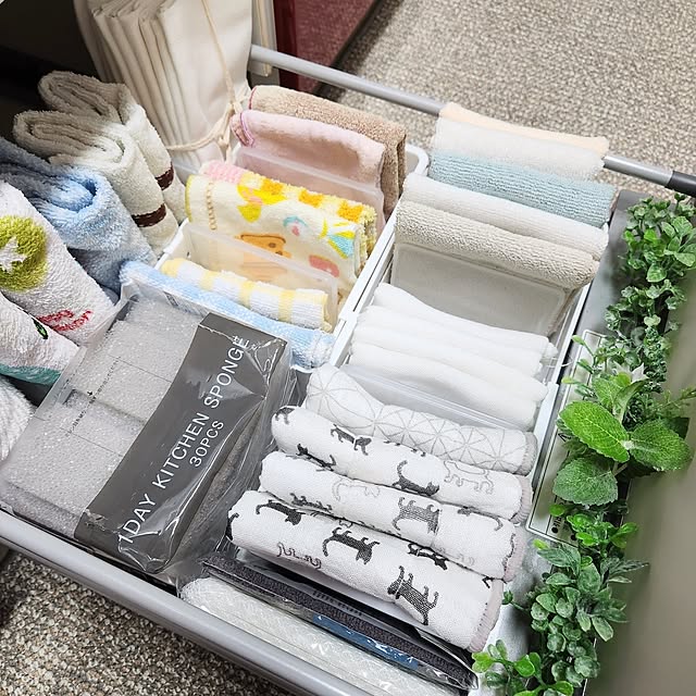 tosca 山崎実業特典付 山崎実業 折り畳み布巾ハンガー トスカ tosca 公式 ふきんハンガー ホルダー ふきん掛け 布巾かけ 収納 木製2962 白 : くらしのもり Yahoo!ショッピング店 - 通販 - Yahoo!ショッピング