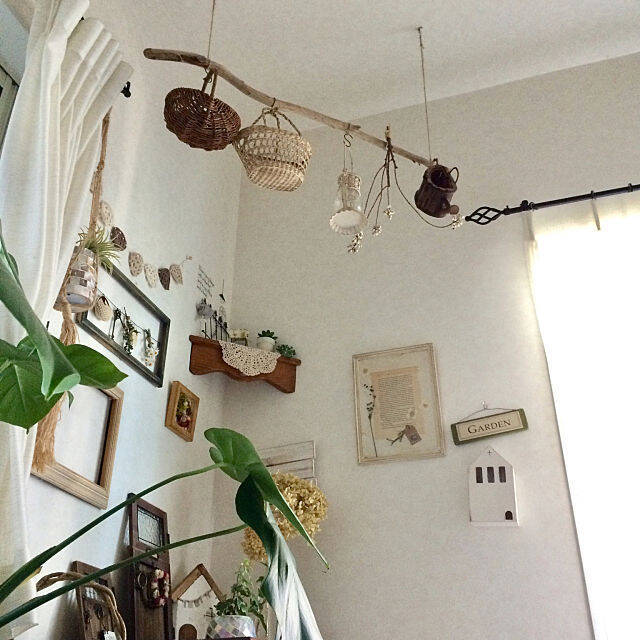 ノスタルジックなボタニカル！植物標本風オブジェの実例集RoomClip mag暮らしとインテリアのwebマガジン