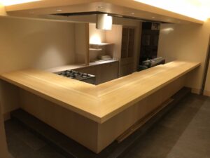 寿司屋 鮨屋 のデザイン・内装・設計事例店舗内装デザイン・空間デザインのクロノバデザイン株式会社