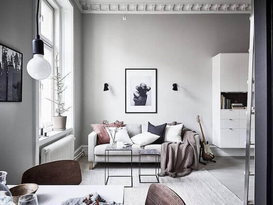 高校生の白系統部屋ツアー - IKEAのインテリアを取り入れたおしゃれなルームツア