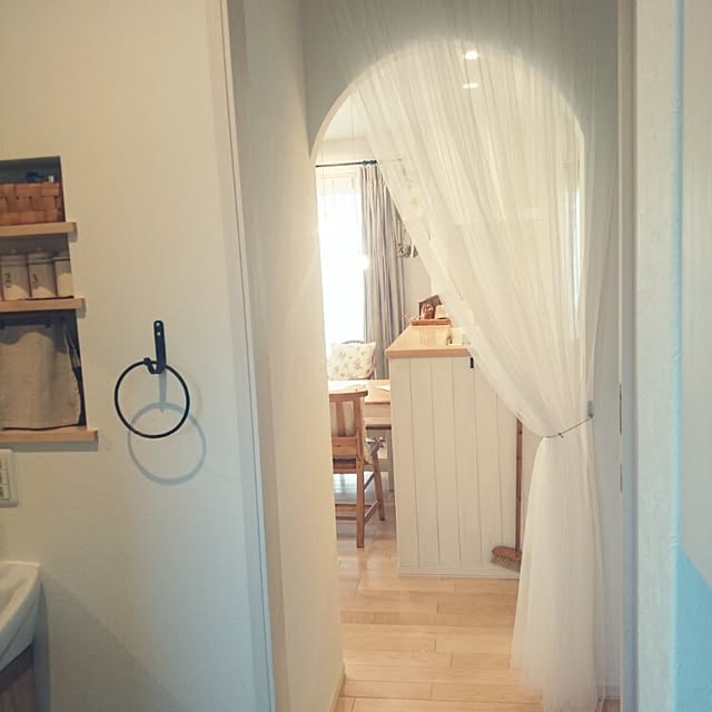 ドアカーテン 寝室 吊り下げカーテン リビングルーム バスルーム エントランス パーティション カーテン カントリースタイル 複数サAmazonMYSKY HOME 引き戸カーテン リビングルーム用 グロメット遮光カーテン 寝室用 パティオ 厚手 縦型ブラインド プライバシー断熱