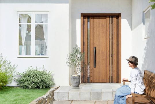 玄関ドアのみ交換で得られるリフォーム効果玄関ドアリフォームの玄関ドアマイスタ