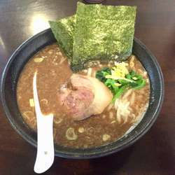 東金】絶対にやってはいけない！これ詐欺レベルですよ！鶏ガラ豚骨らあめん 麺ダイニングけいず