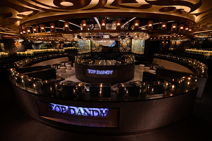 日本一のホストクラブ「TOP DANDY本店」で売上億越えホスト5人と豪遊したｗｗ【groupdandy】